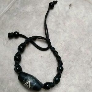 Black beaded bracelet